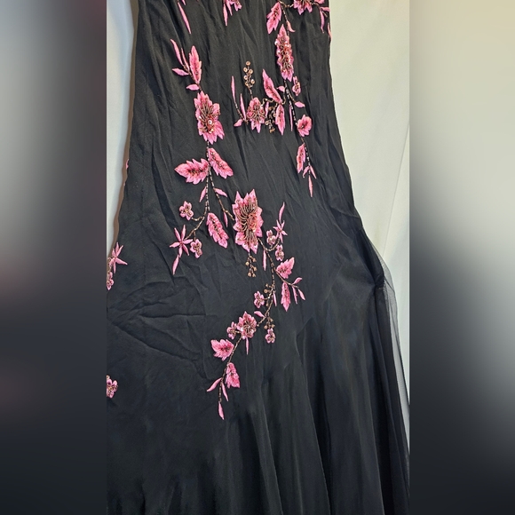 Xscape Y2k formal floral beading cascading black maxi dress - Picture 6 of 16